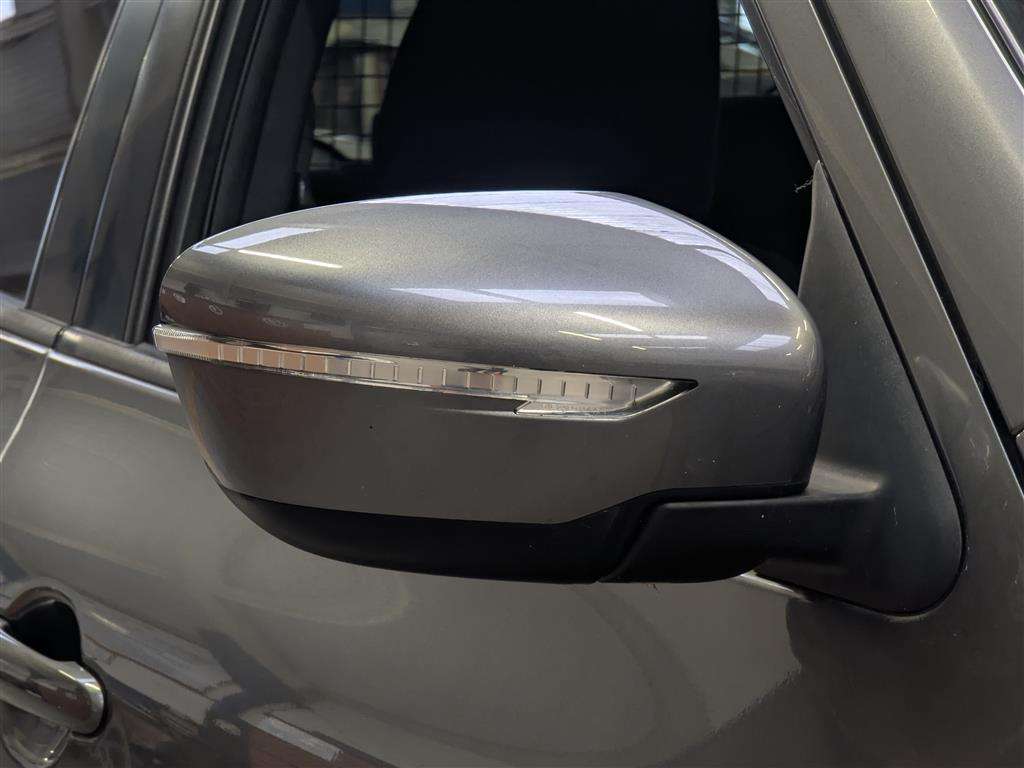 <p>2016 NISSAN JUKE N-CONNECTA DIG-T</p>