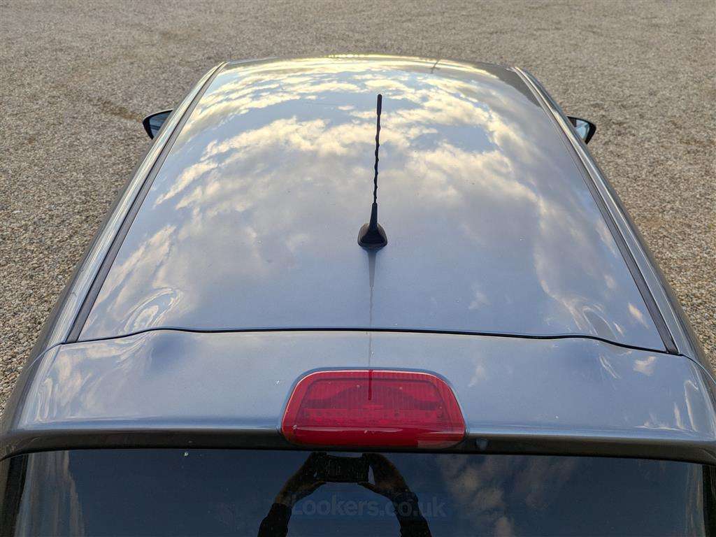 <p>2016 NISSAN JUKE N-CONNECTA CVT</p>