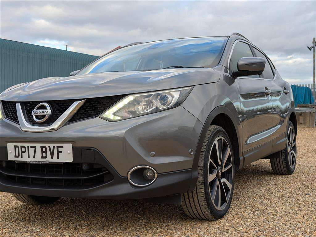 <p>2017 NISSAN QASHQAI TEKNA DCI</p>