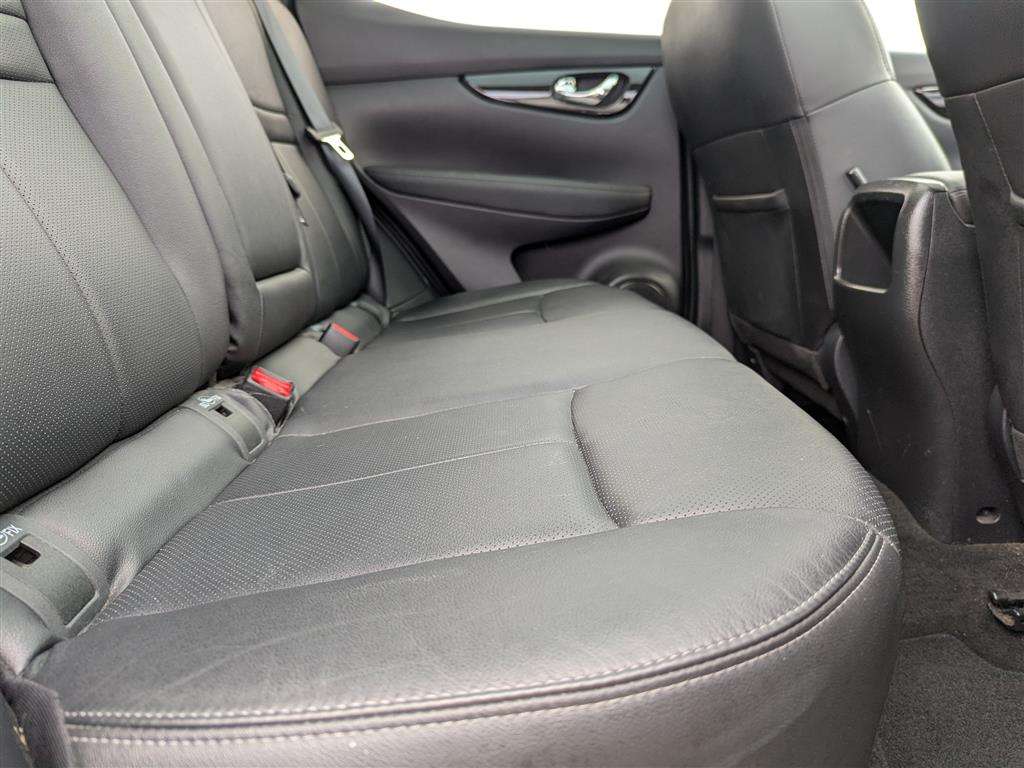 <p>2017 NISSAN QASHQAI TEKNA DCI</p>