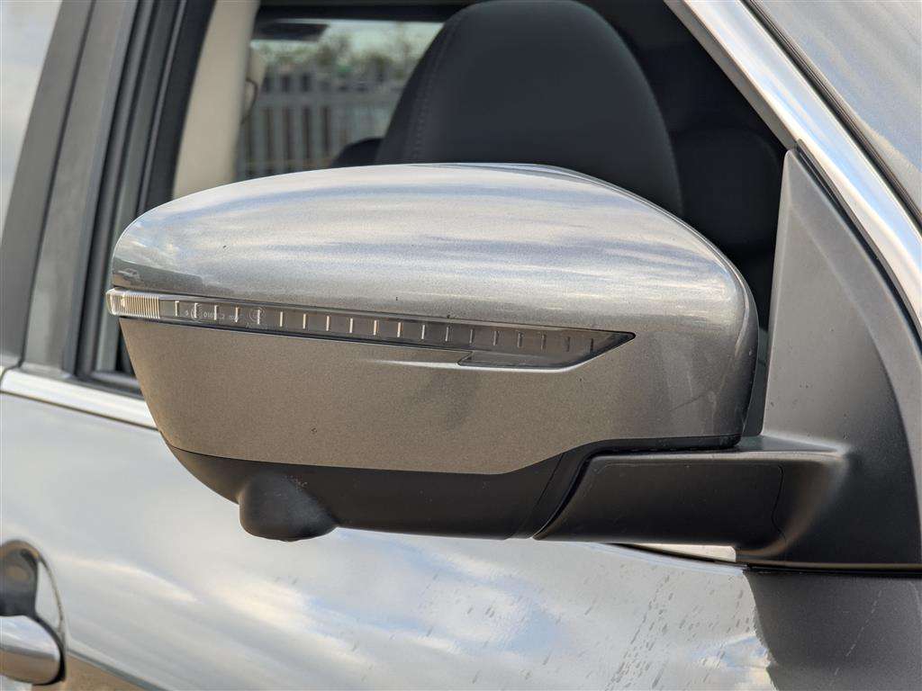 <p>2017 NISSAN QASHQAI TEKNA DCI</p>