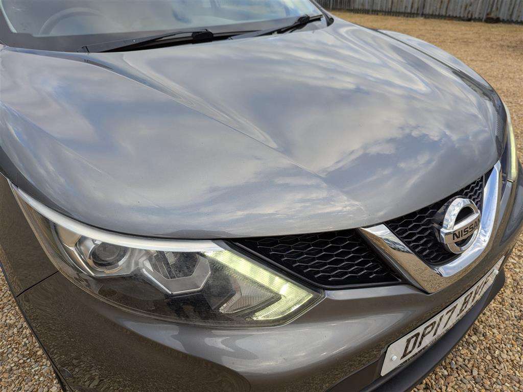 <p>2017 NISSAN QASHQAI TEKNA DCI</p>