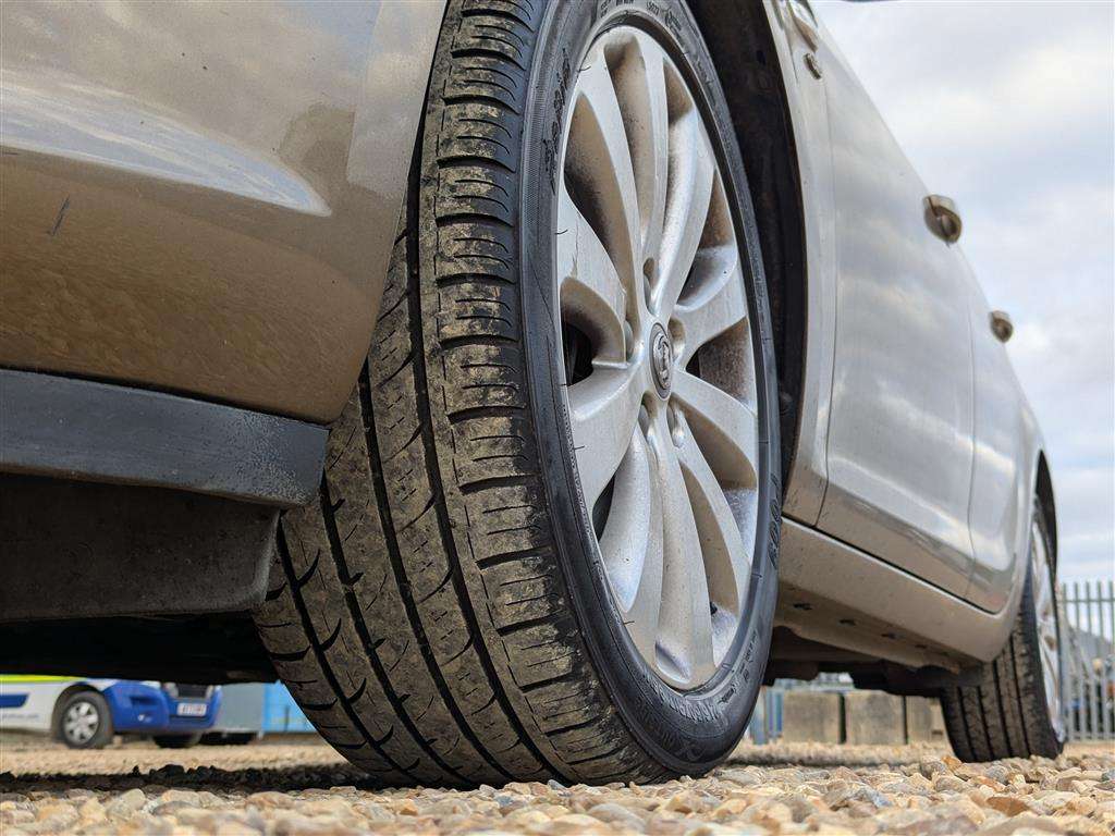 <p>2014 VAUXHALL ASTRA ELITE</p>