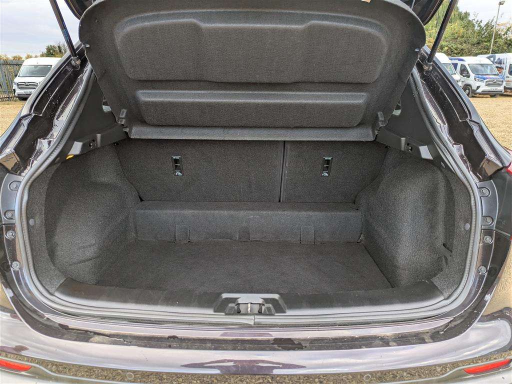 <p>2021 NISSAN QASHQAI ACENTA PREM DIG-T</p>