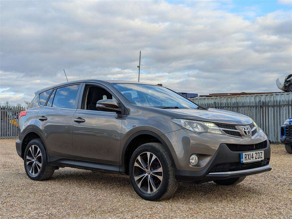 <p>2014 TOYOTA RAV4 ICON D-4D 4X2</p>
