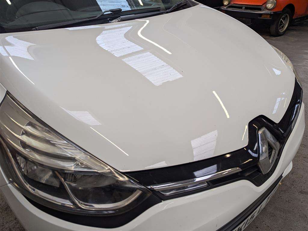 <p>2015 RENAULT CLIO D-QUEM-NAV NRG DCIEC</p>