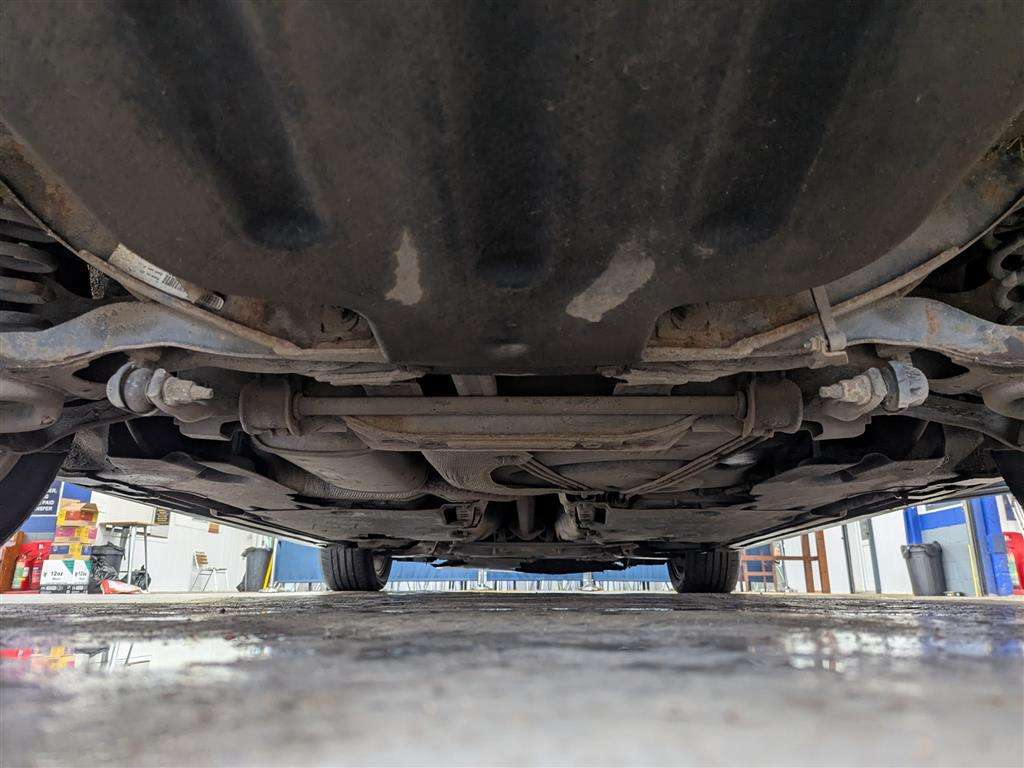 <p>2013 VOLVO V40 CROSS COUNTRY LUX D2</p>