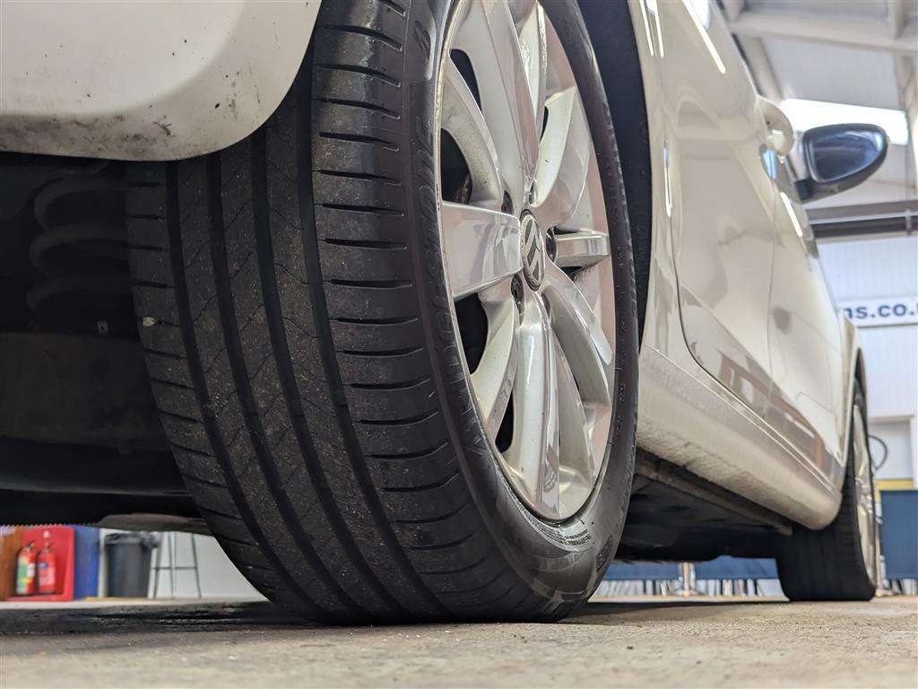 <p>2012 VOLKSWAGEN GOLF MATCH TDI BLUETECH</p>