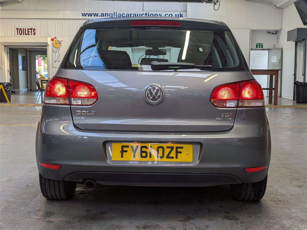 <p>2011 VOLKSWAGEN GOLF MATCH TDI BLUETECH</p>