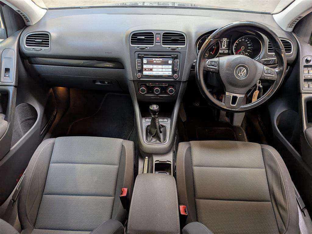 <p>2011 VOLKSWAGEN GOLF MATCH TDI BLUETECH</p>