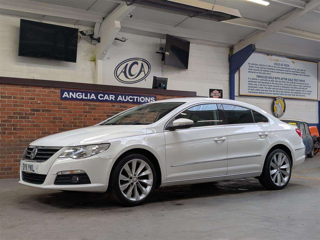 <p>2011 VOLKSWAGEN PASSAT GT CC TDI 170 BLUE</p>