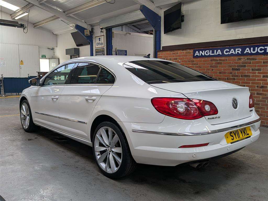 <p>2011 VOLKSWAGEN PASSAT GT CC TDI 170 BLUE</p>
