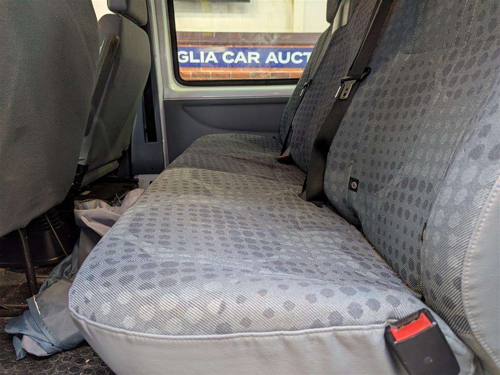 <p>2013 FORD TRANSIT 125 T260 FWD</p>