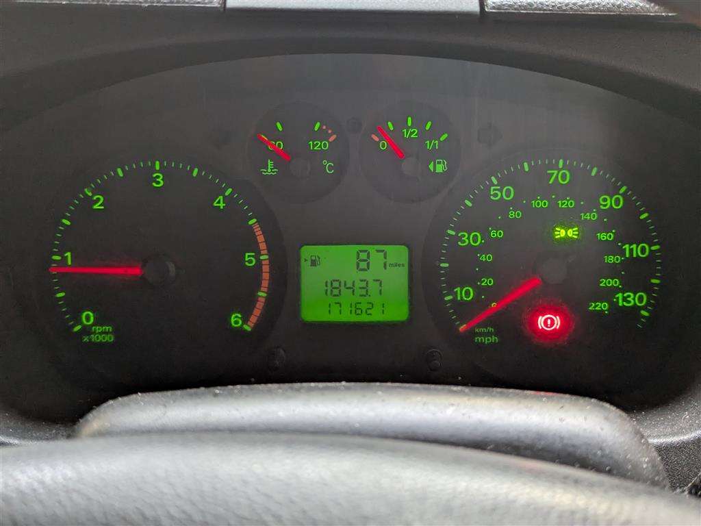 <p>2013 FORD TRANSIT 125 T260 FWD</p>