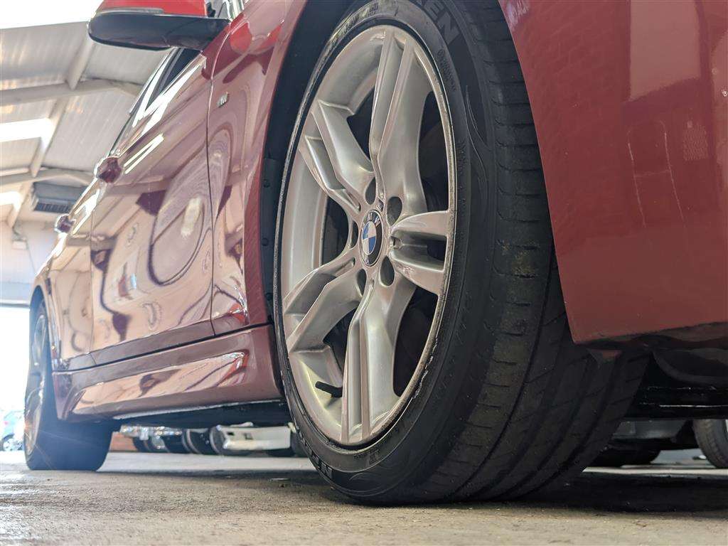 <p>2013 BMW 325D M SPORT</p>