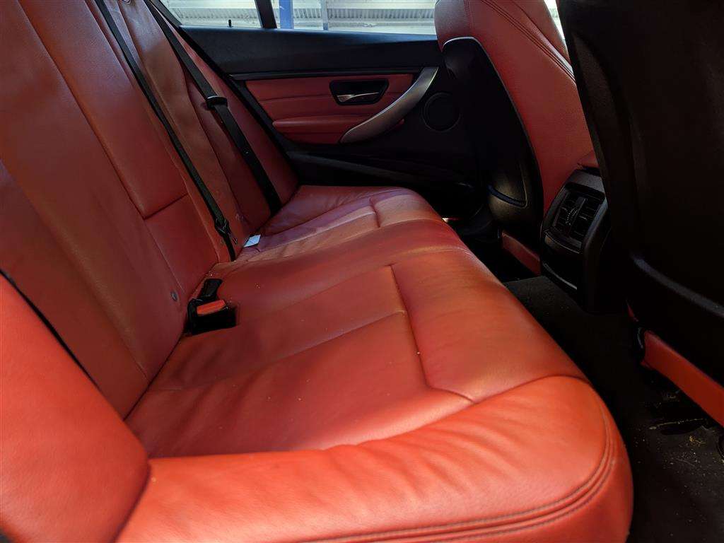 <p>2013 BMW 325D M SPORT</p>