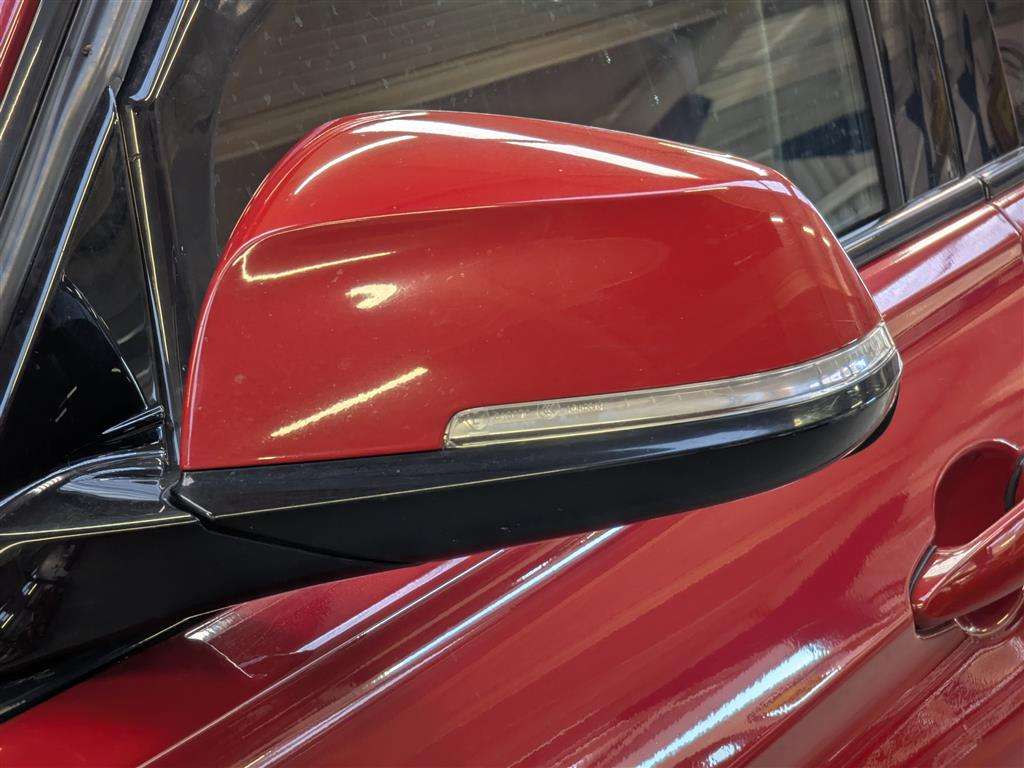 <p>2013 BMW 325D M SPORT</p>