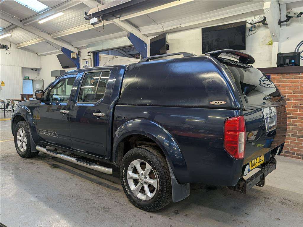 <p>2014 NISSAN NAVARA VISIA DCI</p>