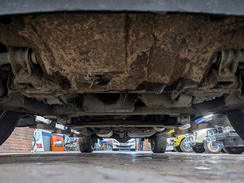 <p>2014 NISSAN NAVARA VISIA DCI</p>