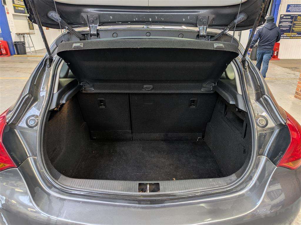 <p>2012 VAUXHALL ASTRA ACTIVE</p>