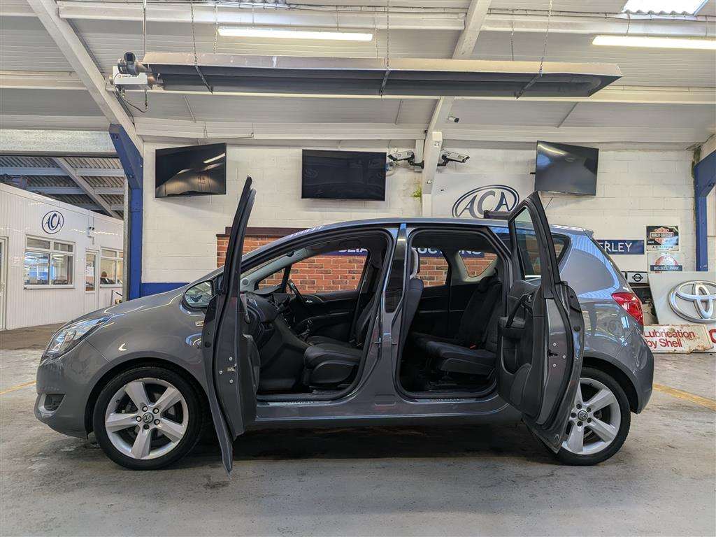 <p>2015 VAUXHALL MERIVA TECH LINE</p>