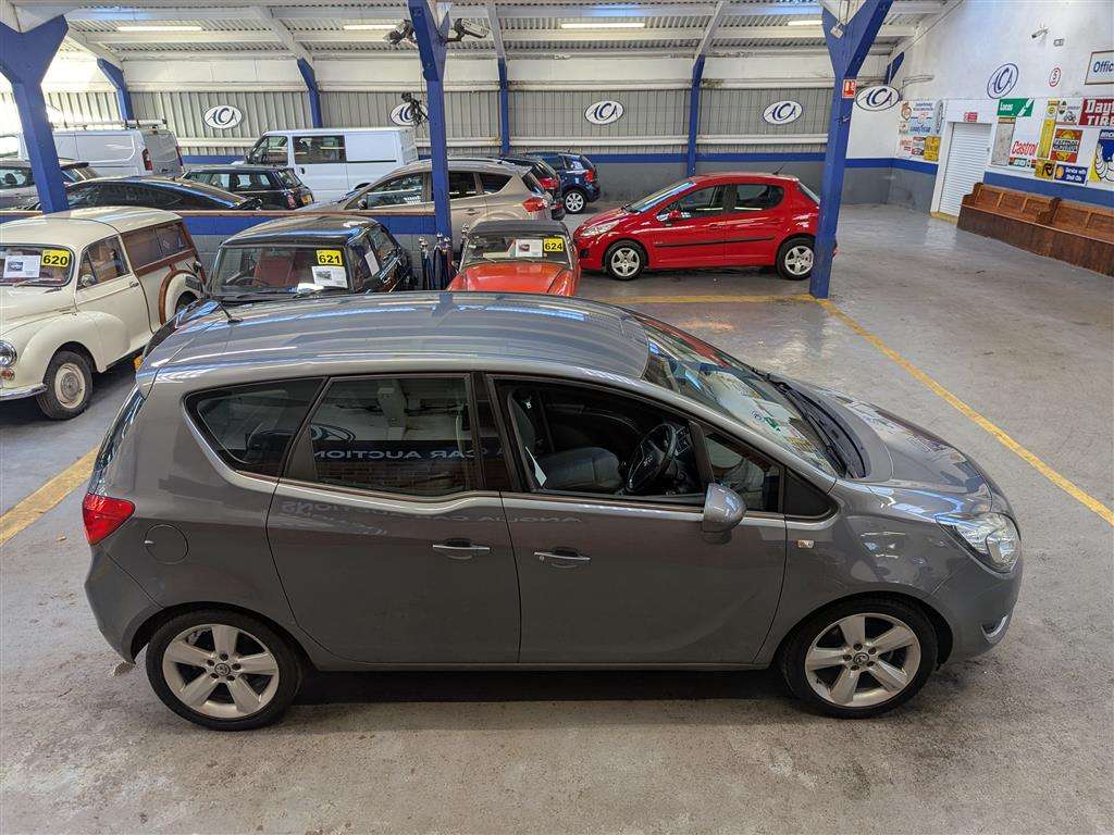 <p>2015 VAUXHALL MERIVA TECH LINE</p>