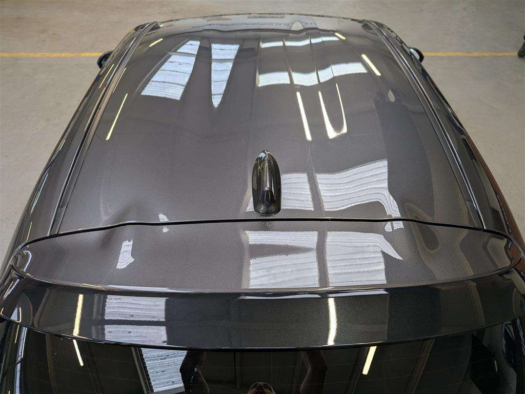 <p>2022 TOYOTA YARIS GR SPORT HEV CVT</p>