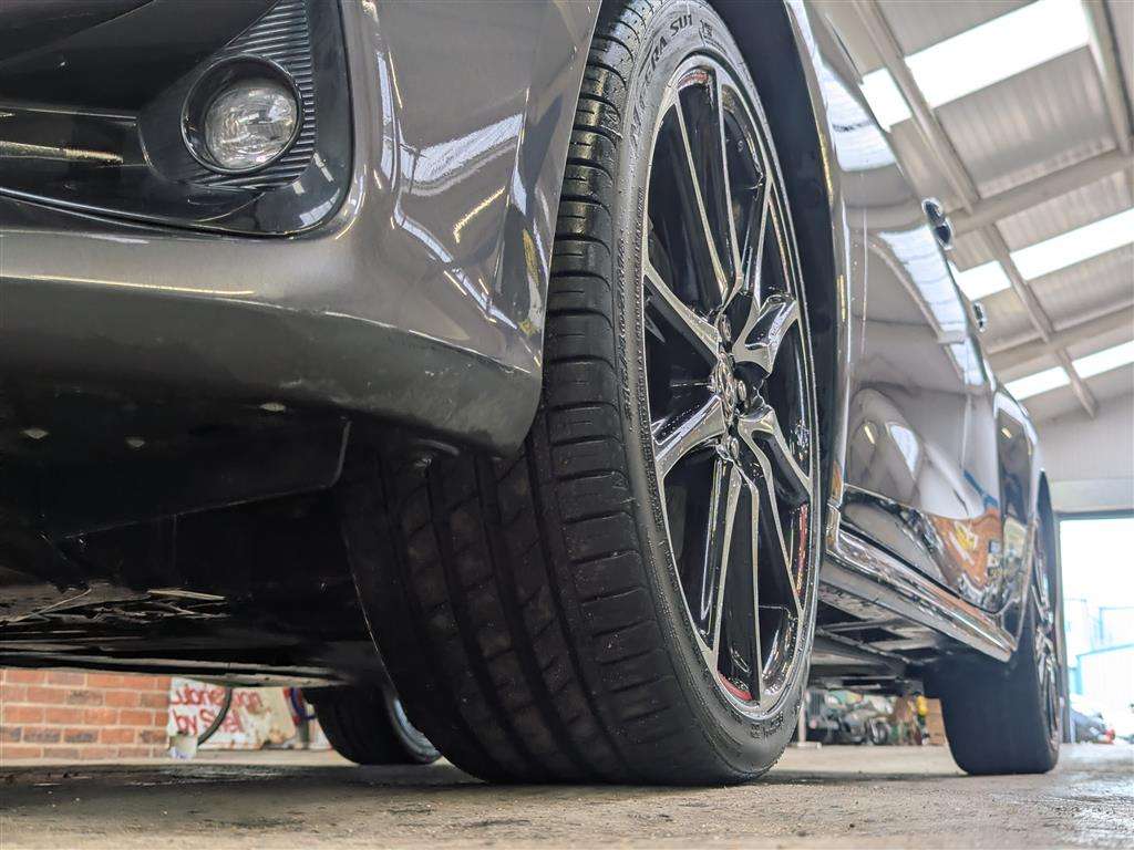 <p>2022 TOYOTA YARIS GR SPORT HEV CVT</p>