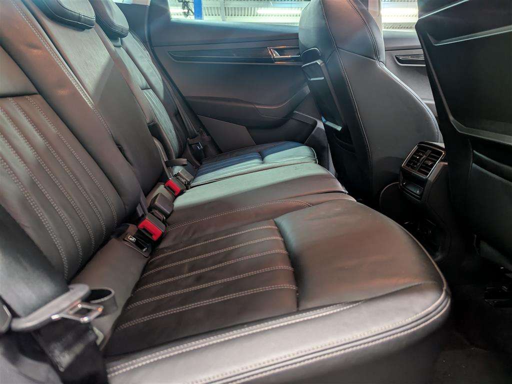 <p>2018 SKODA KAROQ SE L **SOLD</p>