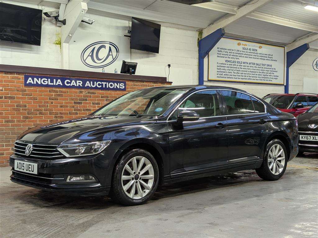 <p>2015 VOLKSWAGEN PASSAT SE BUSINESS TDI BM</p>