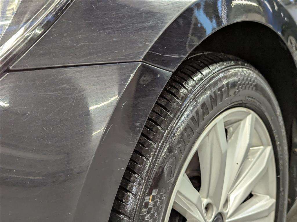 <p>2015 VOLKSWAGEN PASSAT SE BUSINESS TDI BM</p>