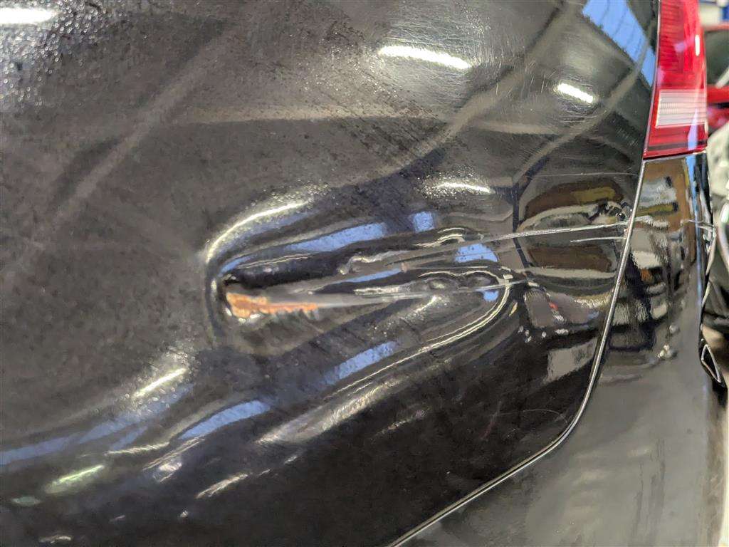 <p>2015 VOLKSWAGEN PASSAT SE BUSINESS TDI BM</p>