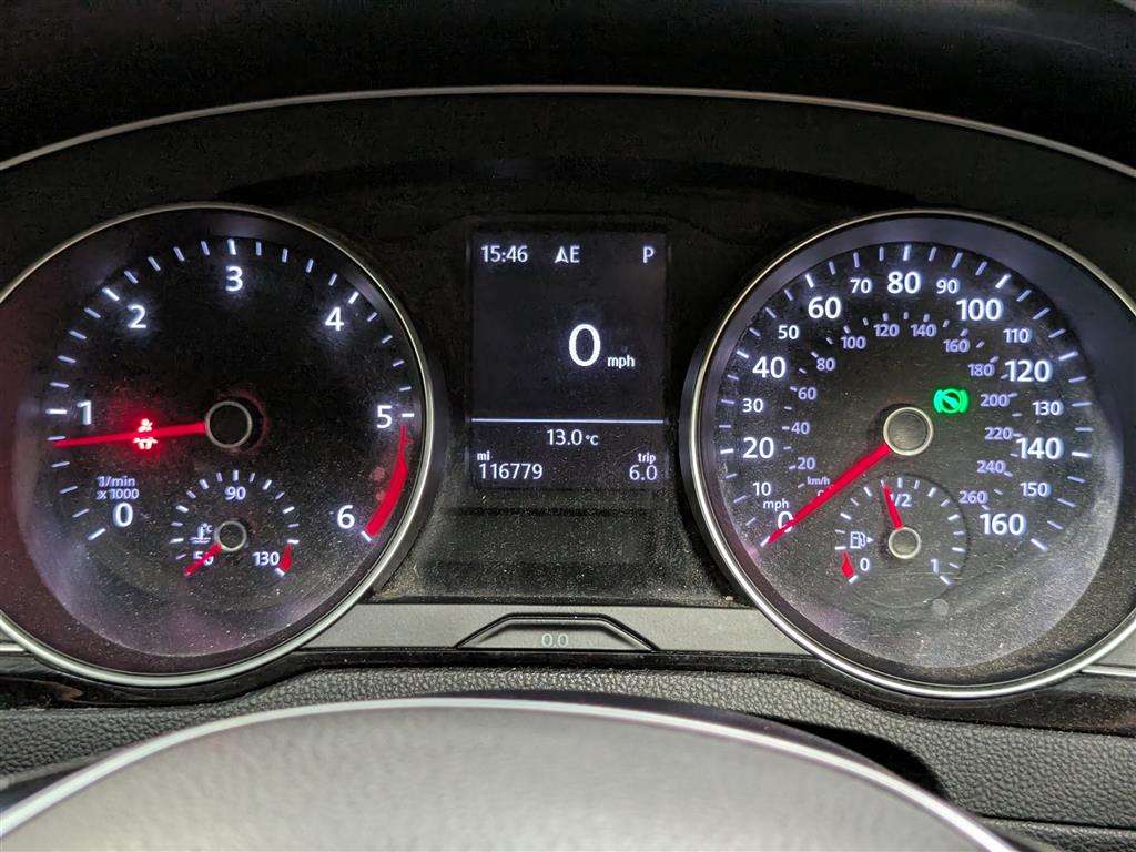 <p>2015 VOLKSWAGEN PASSAT SE BUSINESS TDI BM</p>