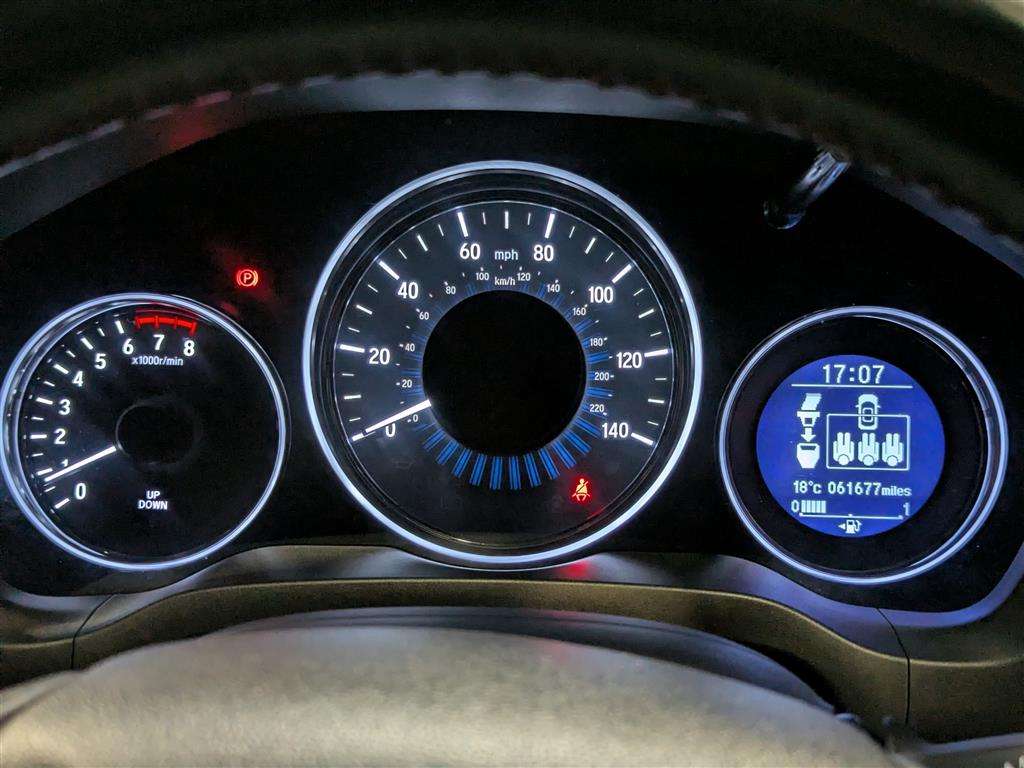 <p>2019 HONDA HR-V SPORT I-VTEC</p>