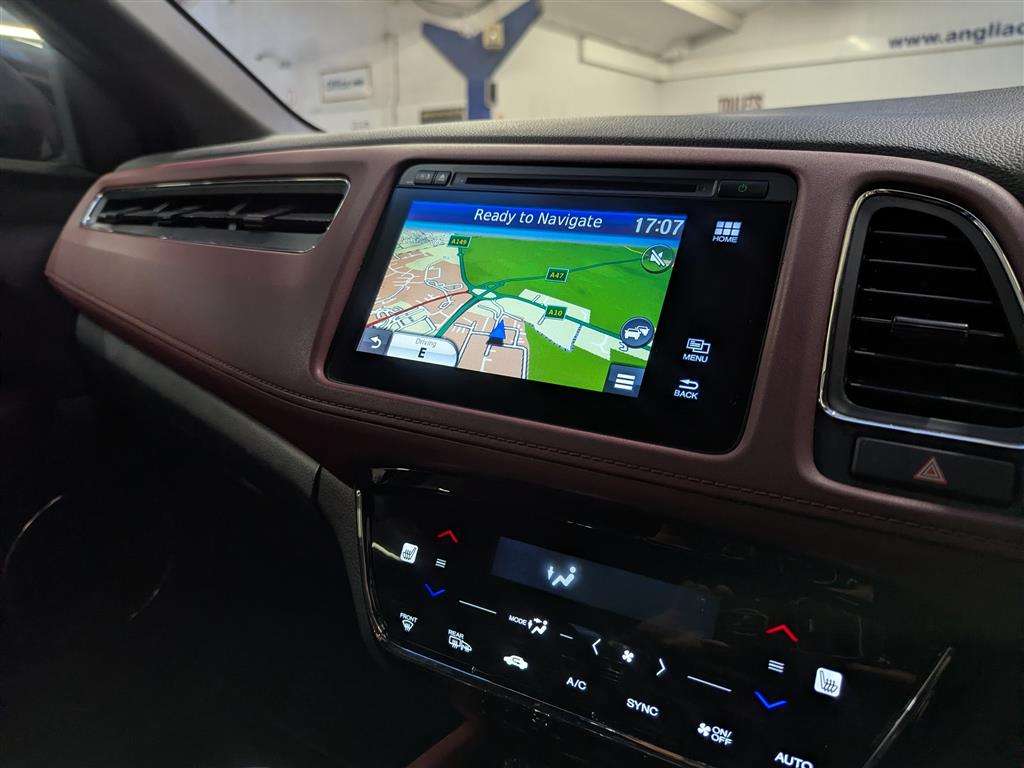 <p>2019 HONDA HR-V SPORT I-VTEC</p>