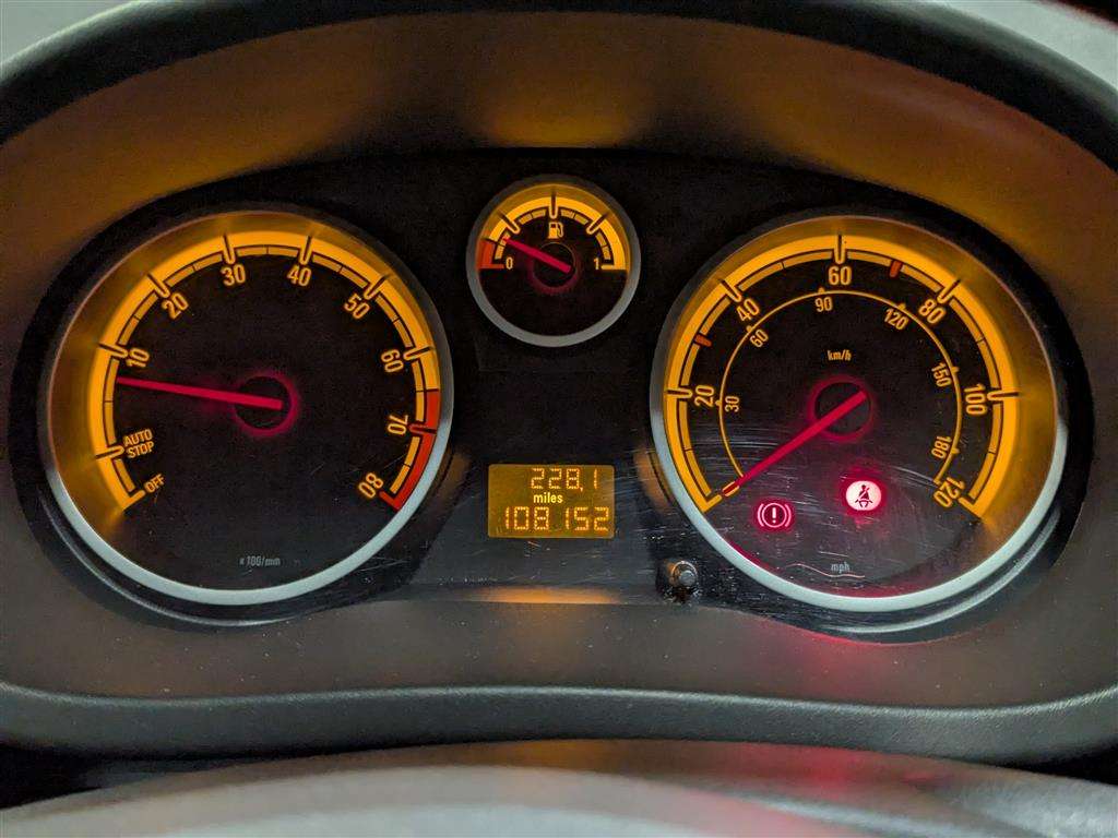 <p>2013 VAUXHALL CORSA EXCLUSIV AC ECOFLEX</p>