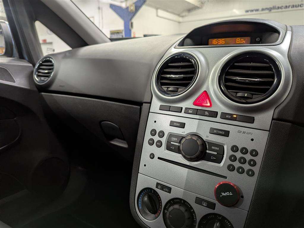 <p>2013 VAUXHALL CORSA EXCLUSIV AC ECOFLEX</p>