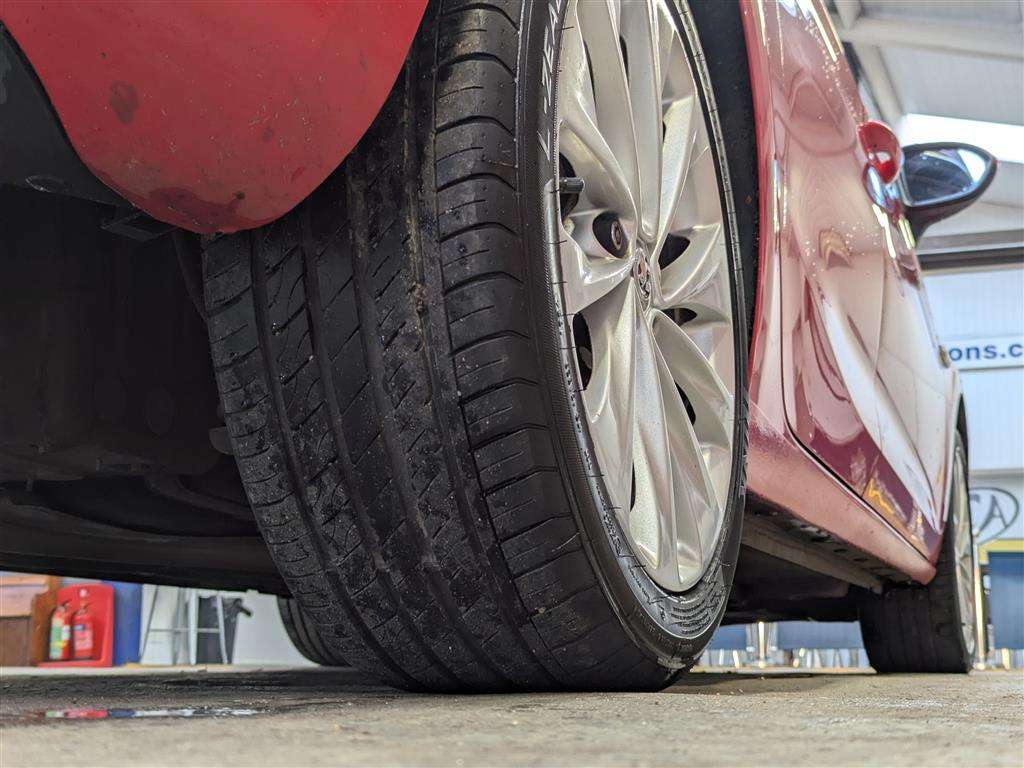 <p>2016 VAUXHALL ASTRA DESIGN</p>