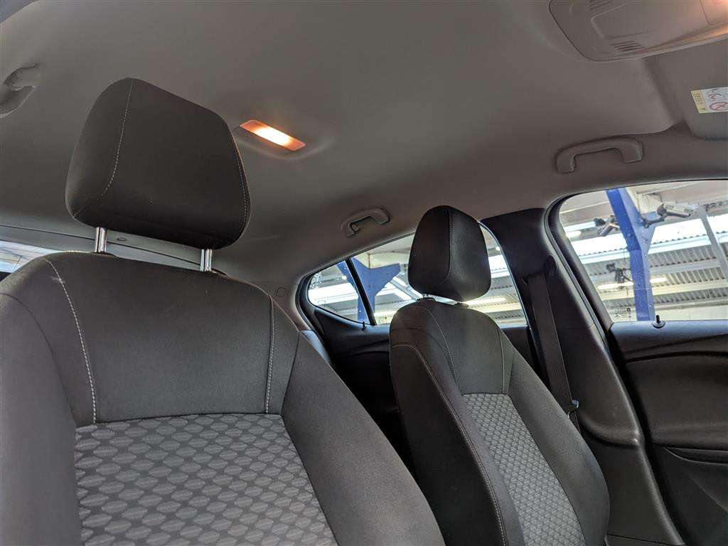 <p>2016 VAUXHALL ASTRA DESIGN</p>