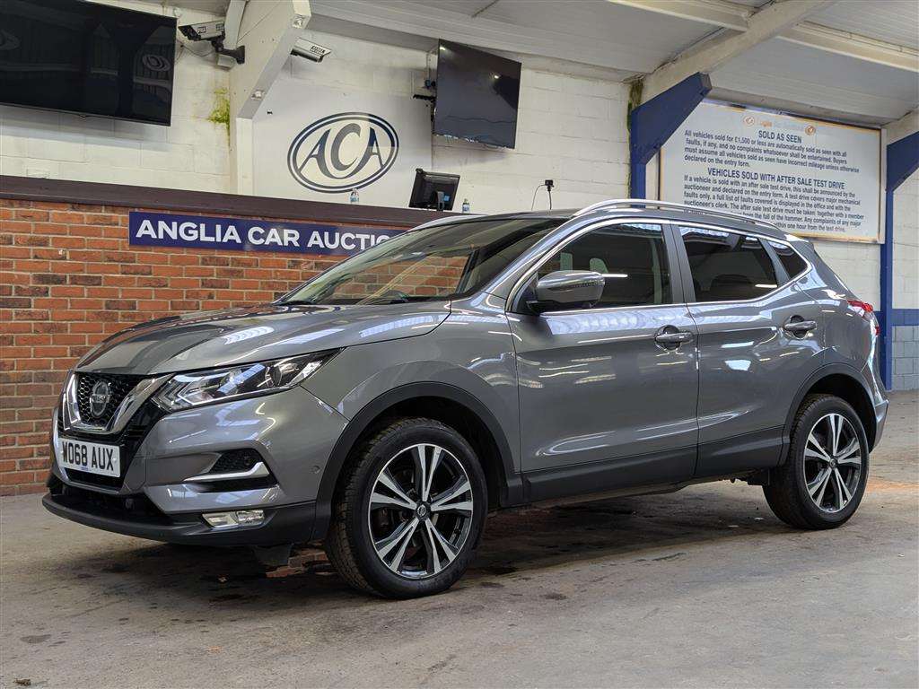 <p>2019 NISSAN QASHQAI **SOLD</p>