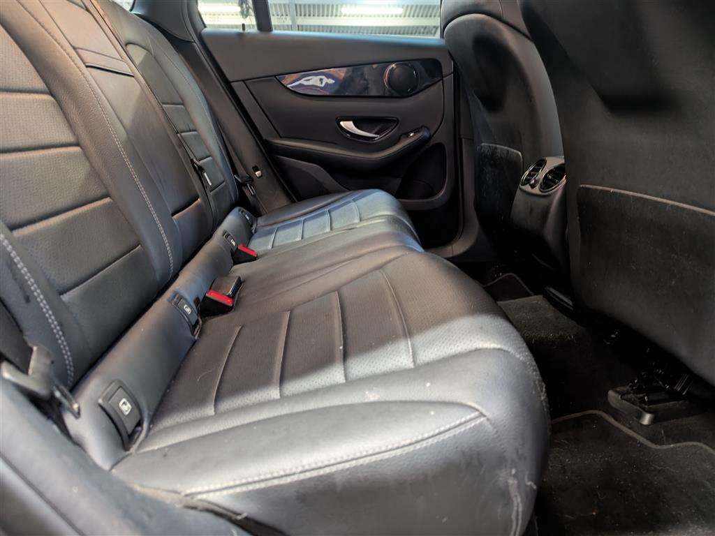 <p>2016 MERCEDES-BENZ GLC 220 D 4MATIC SE EXEC</p>