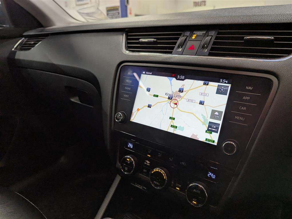 <p>2020 SKODA OCTAVIA **SOLD</p>