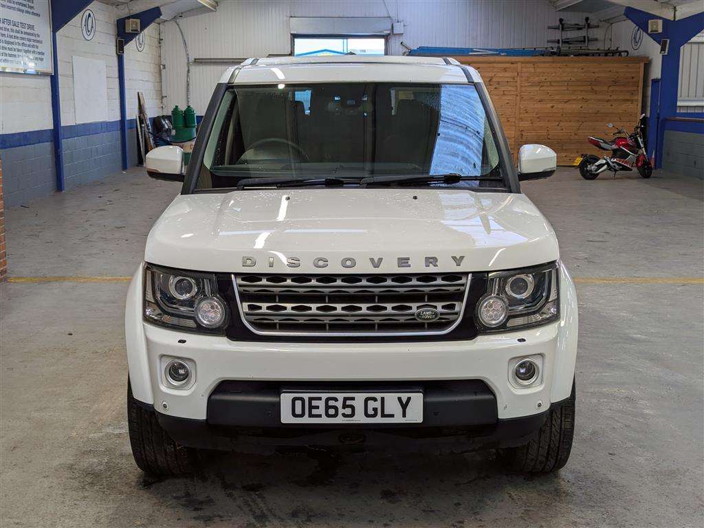 <p>2015 LAND ROVER DISCOVERY HSE SDV6 AUTO</p>