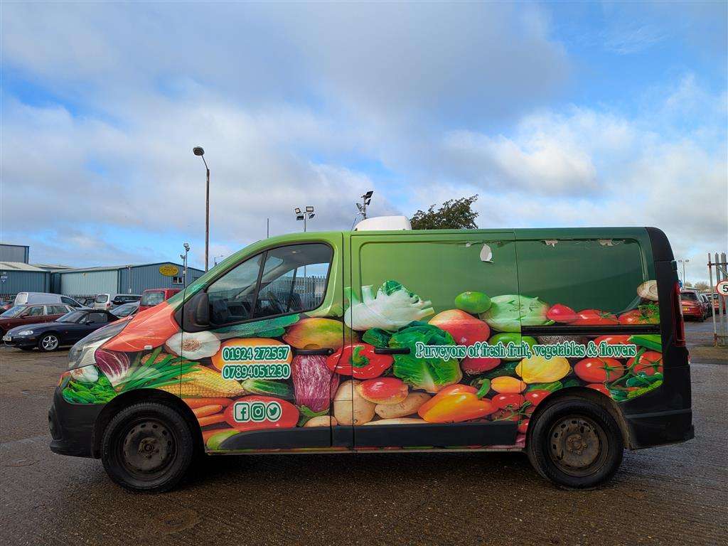 <p>2017 RENAULT TRAFIC SL27 **SOLD</p>