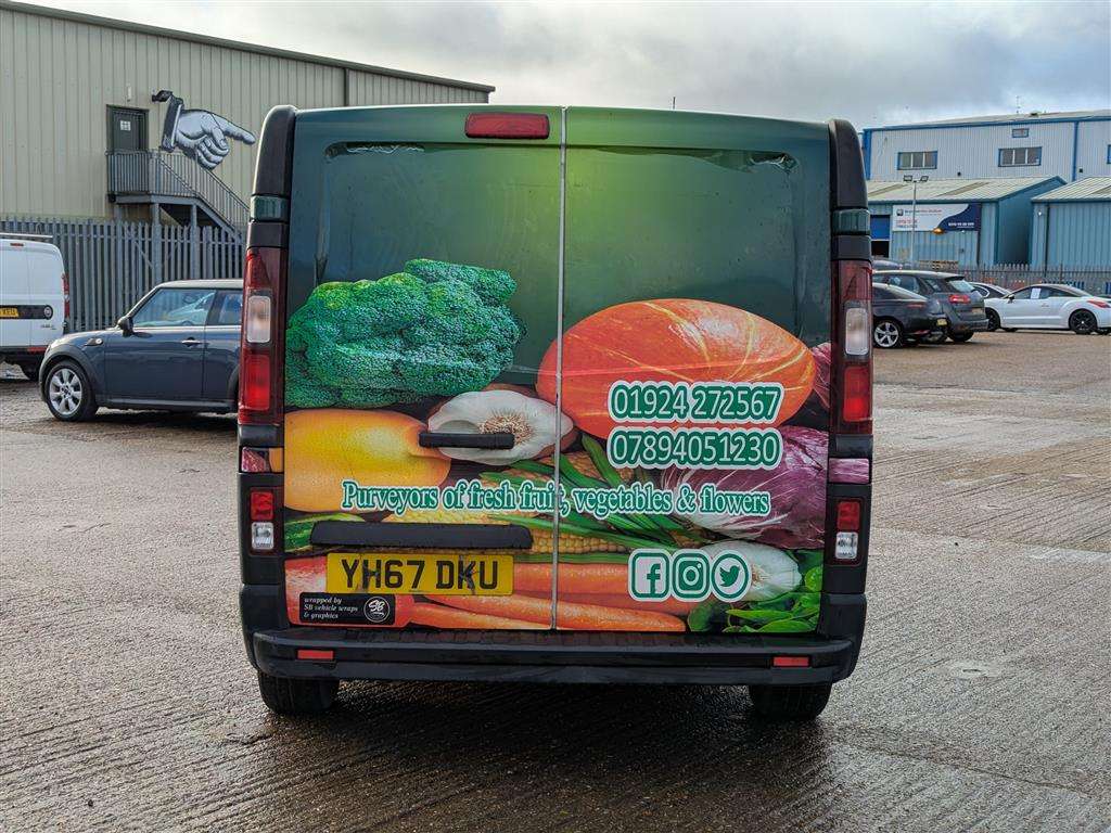 <p>2017 RENAULT TRAFIC SL27 **SOLD</p>