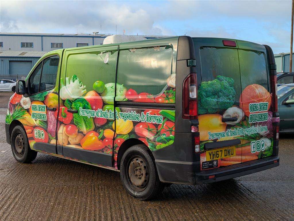 <p>2017 RENAULT TRAFIC SL27 **SOLD</p>