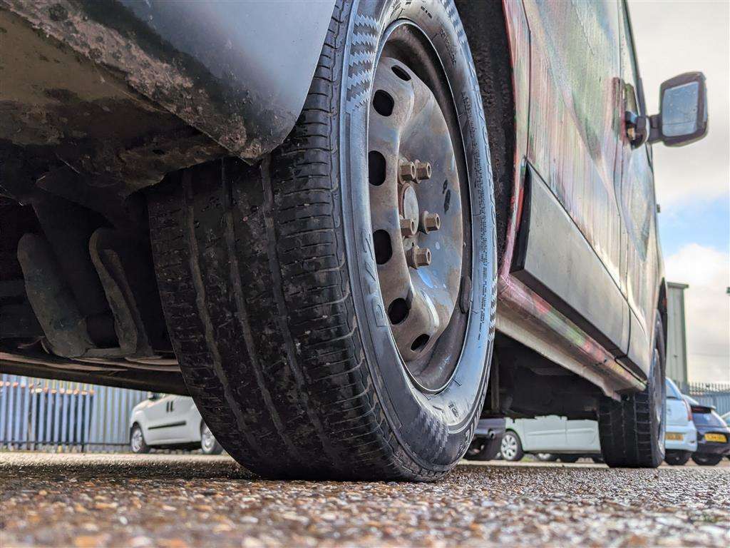 <p>2017 RENAULT TRAFIC SL27 **SOLD</p>