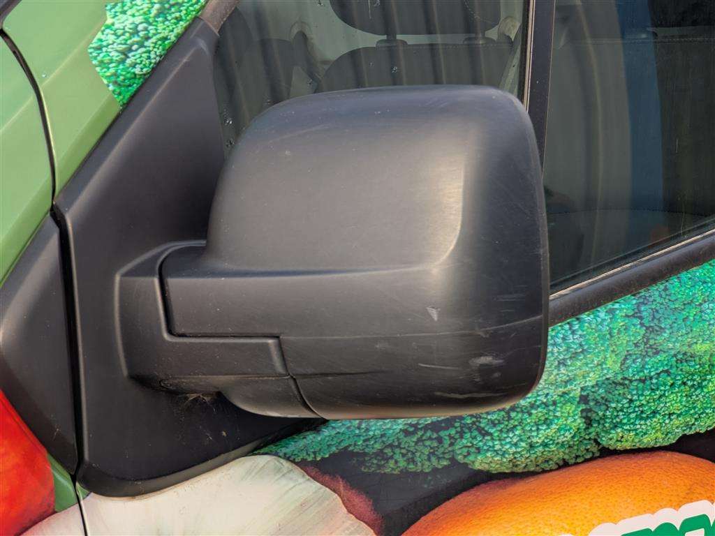 <p>2017 RENAULT TRAFIC SL27 **SOLD</p>