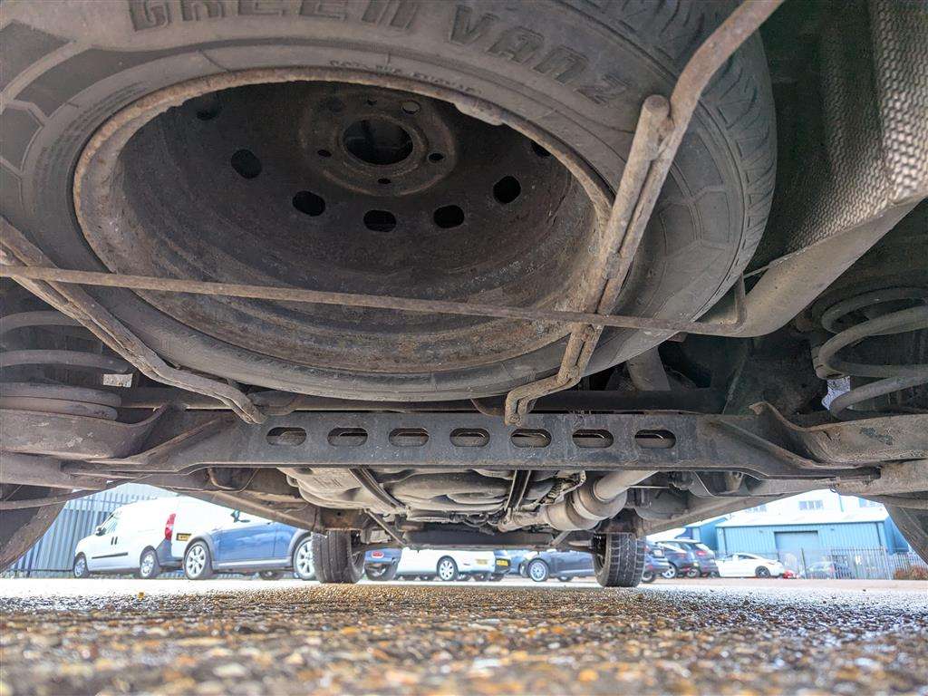 <p>2017 RENAULT TRAFIC SL27 **SOLD</p>