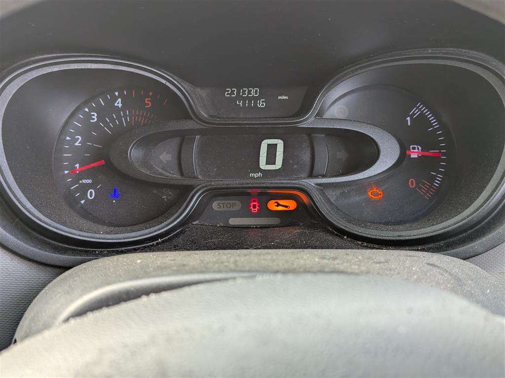 <p>2017 RENAULT TRAFIC SL27 **SOLD</p>